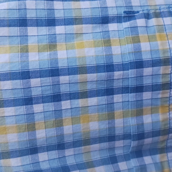 Regular fit Columbia Sports shirt short sleeve medium size for boys - Picture 2 of 3